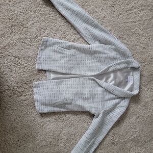 Elegant White Women's Sweater